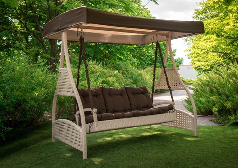 Suspended swing Ruizana